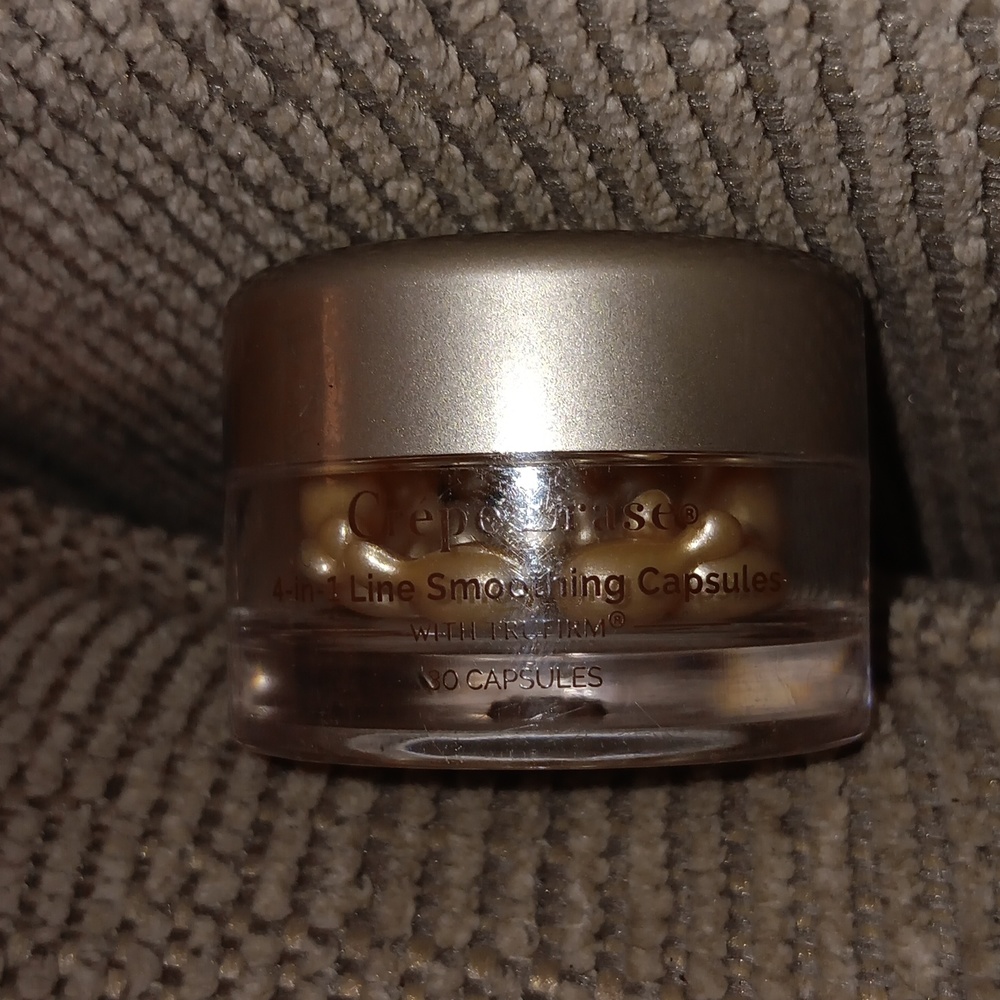 Crepe erase capsules